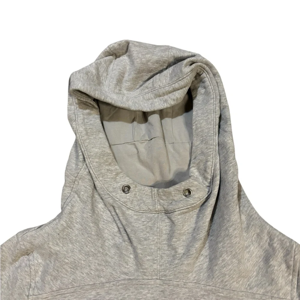 Lululemon Hooded Sweatshirt Grey‎ Size 4